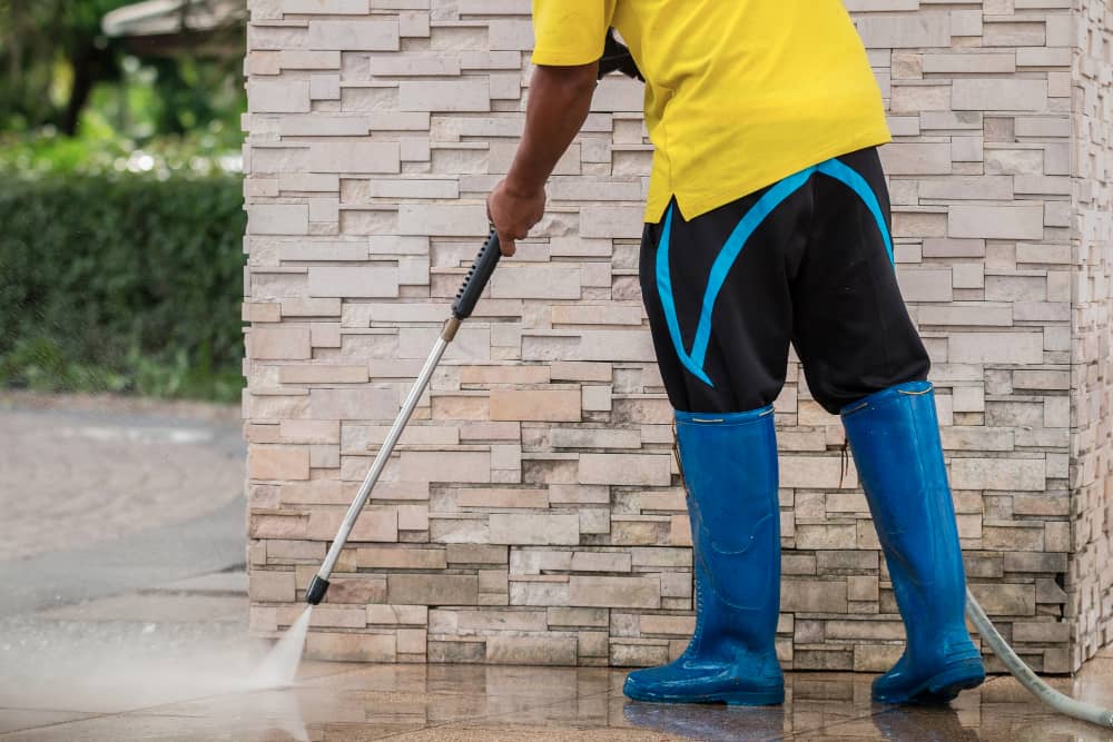 high-pressure washing services